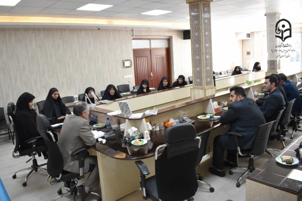  آیین رونمایی کتاب در هفته دفاع مقدس در پردیس امام سجاد (ع) خراسان جنوبی  3