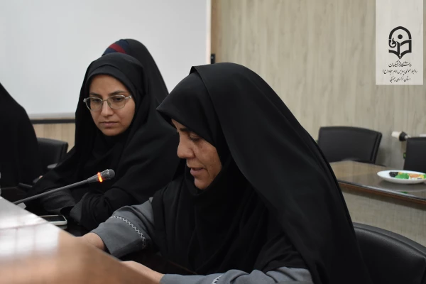  آیین رونمایی کتاب در هفته دفاع مقدس در پردیس امام سجاد (ع) خراسان جنوبی  4