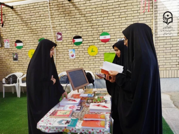 آغاز به کار غرفه مقاومت در پردیس امام سجاد (ع)  3