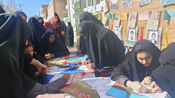 بازدید معاون فرهنگی و تربیتی دانشگاه فرهنگیان کشور از غرفه فرهنگی دانشجویان مرکز بنت الهدی صدر فردوس 5