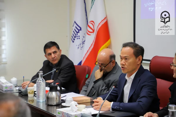 برگزاری جلسه آشنایی با حوزه های عملکردی سازمان یونسکو در دانشگاه بیرجند  3