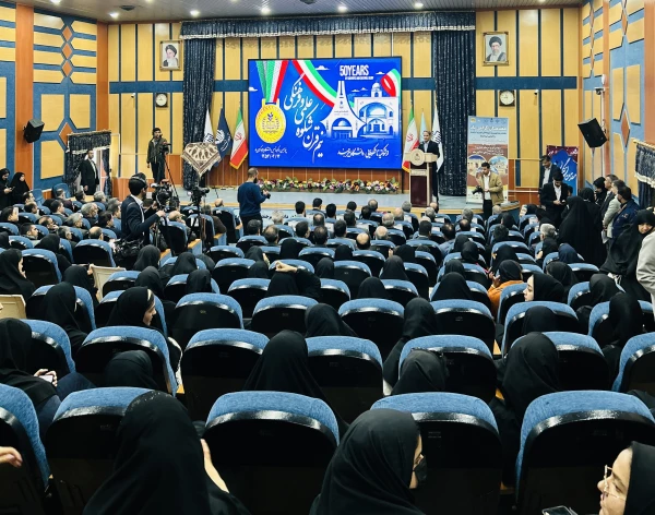 حضور انجمن علمی جغرافیا به همراه اساتید هیات علمی در همایش بین المللی لوت در دانشگاه بیرجند  2