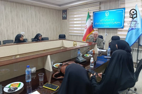 دیوار دکتر جلیلیان با اعضای کانون ایثار و شهادت؛ بررسی فعالیت ها و برنامه های آینده 2