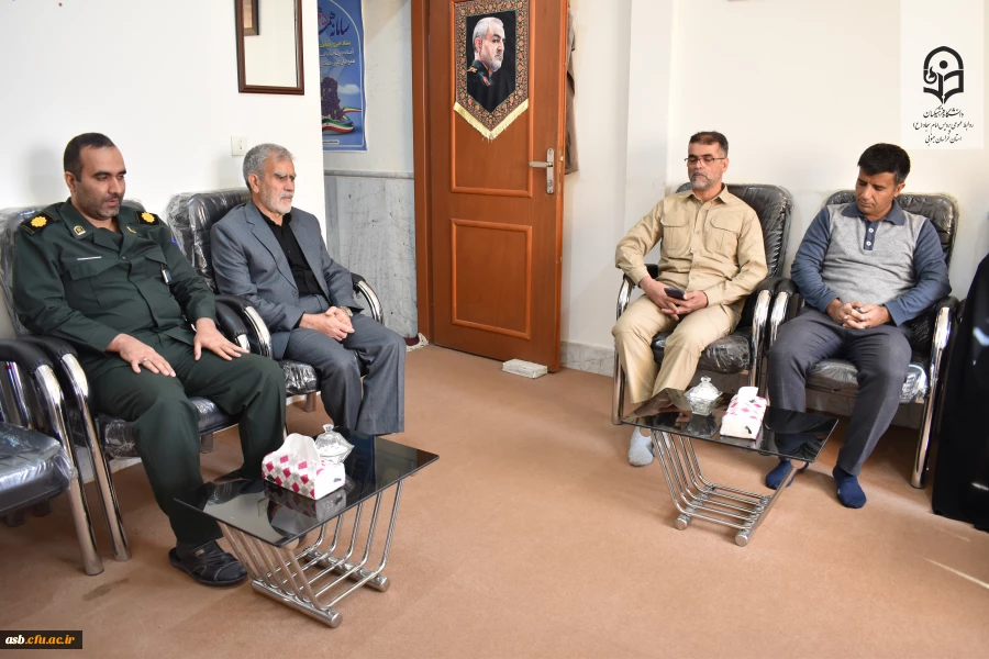دیدار بسیجیان پردیس امام سجاد (ع) با فرمانده بسیج کارکنان استان خراسان جنوبی 3