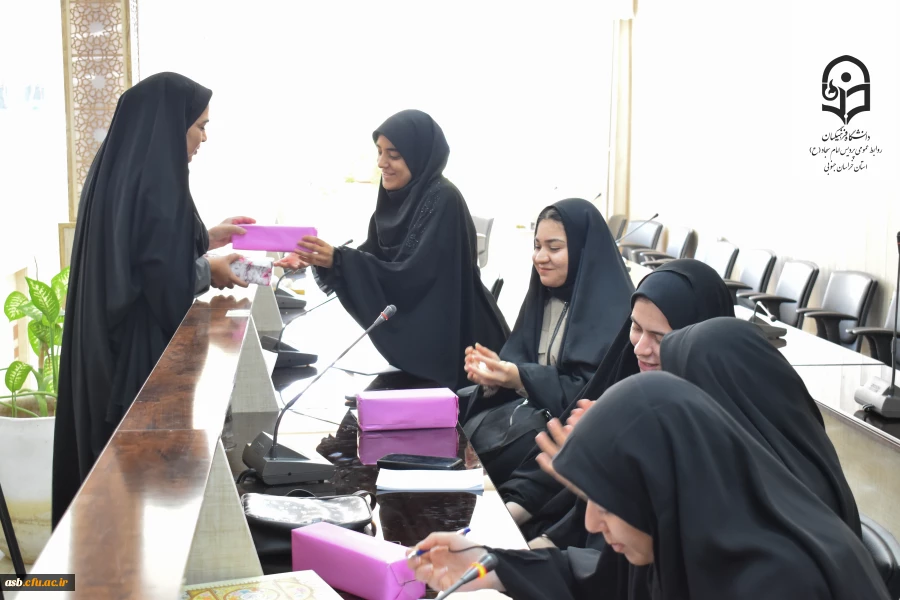 دانشجومعلمان دانشگاه فرهنگیان، سفیران طرح «جوان آینده ساز» شدند 8